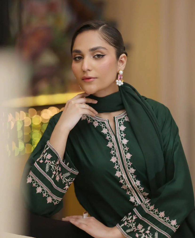 LAMA Embroidered Co Ords 2 pc Set