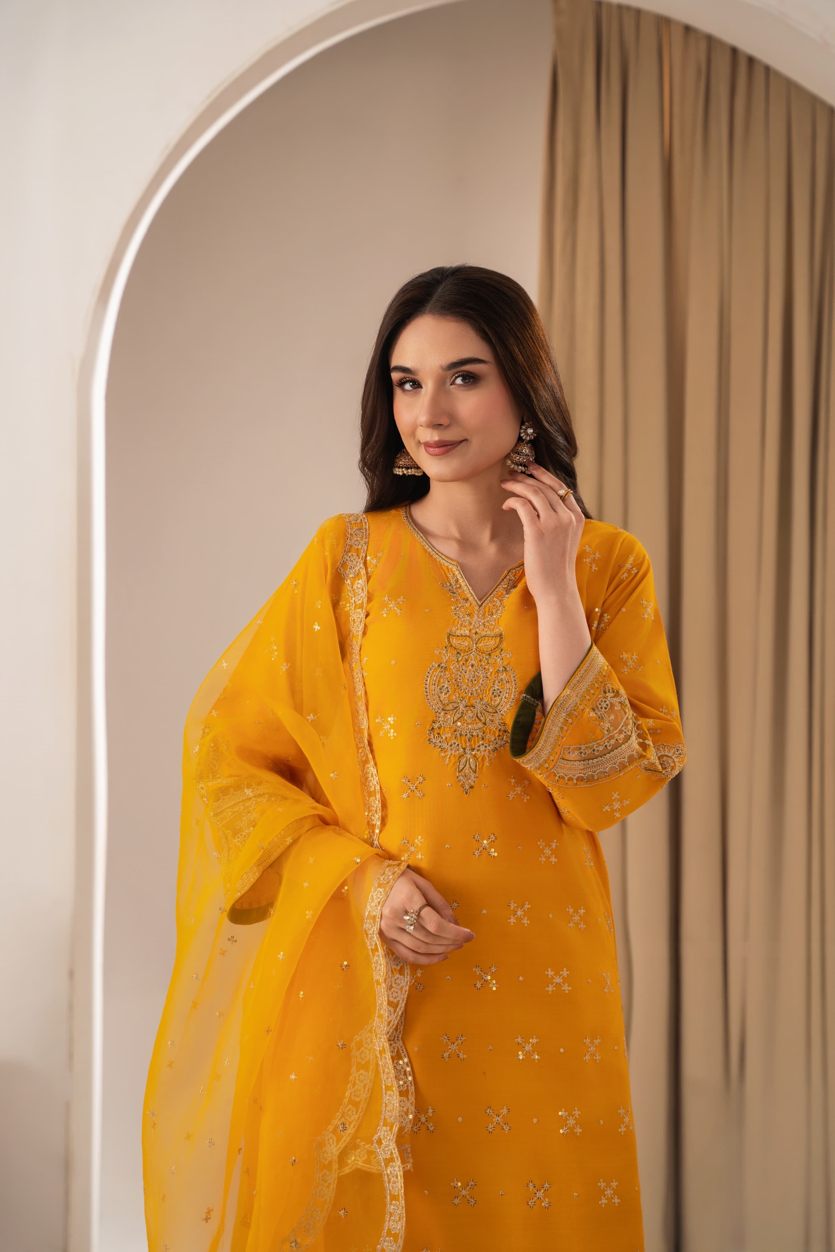 SONA Embroidered 3 pc