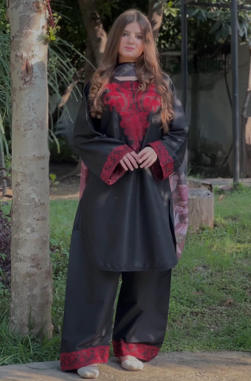 BLACK ROSE Embroidered 3 pc set