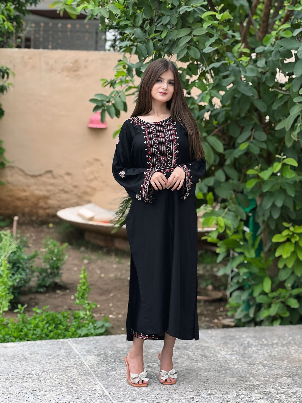 SINDHI EMB Embroidered Co Ords set
