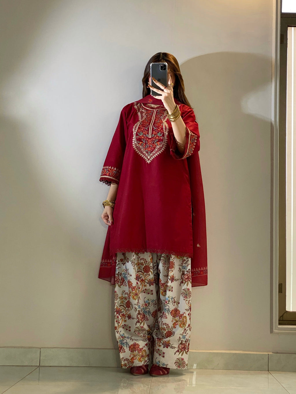 KESAR Embroidered 3 pc