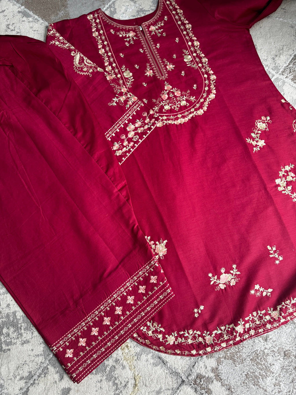 MALIKA Embroidered 2 pc