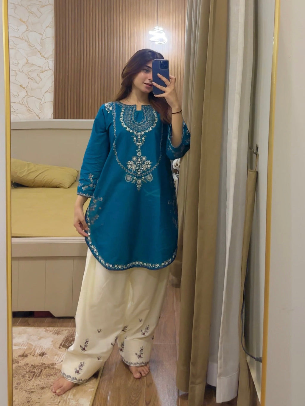 ZIRWA Embroidered 2 pc