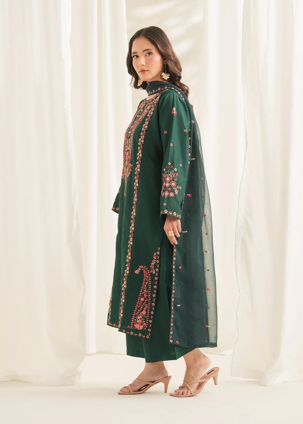 SOHA Embroidered 3 pc