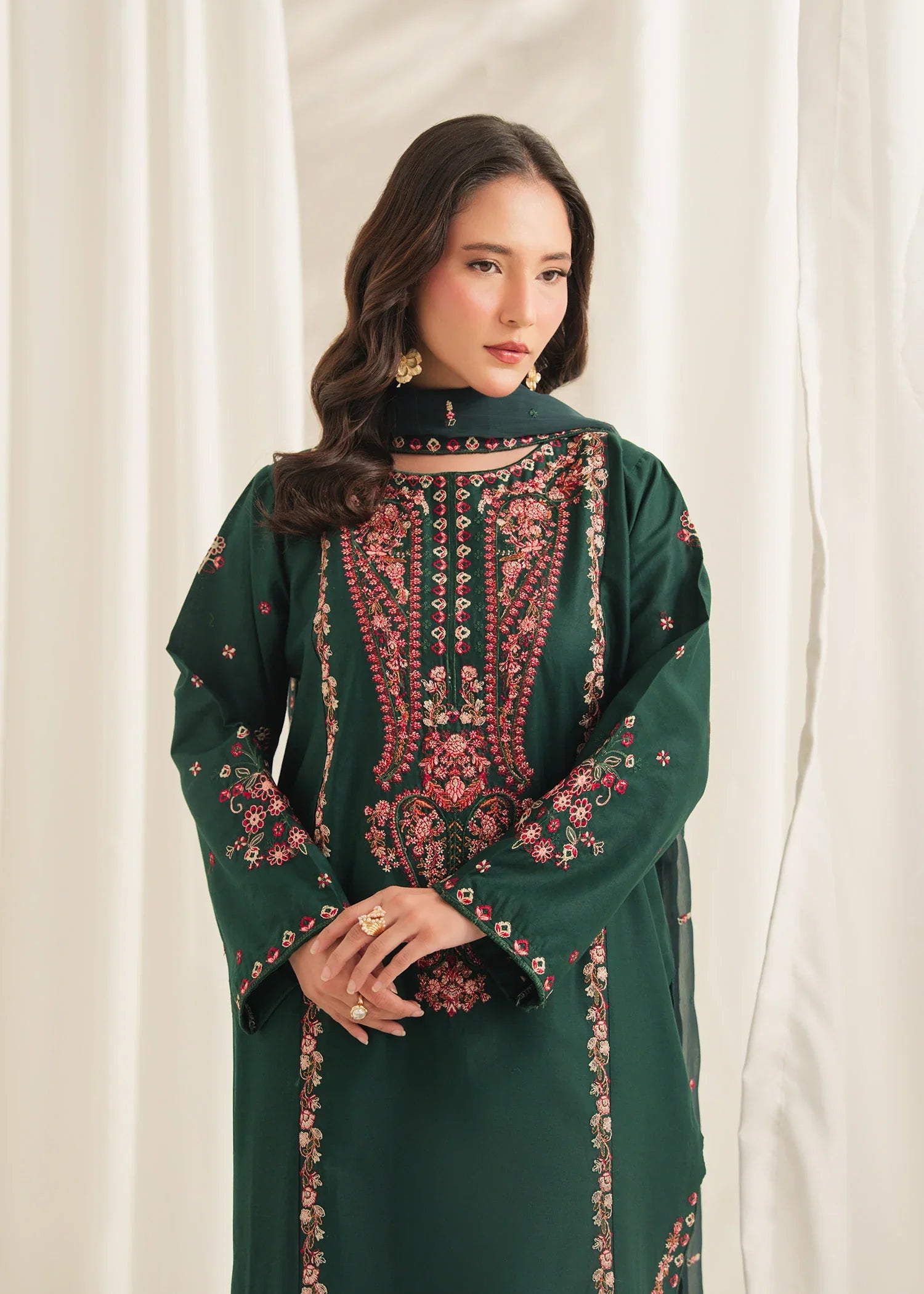 SOHA Embroidered 3 pc