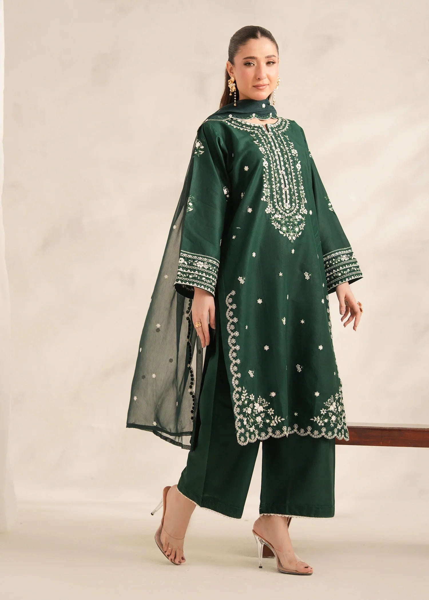 WAREESHA Embroidered 3 pc