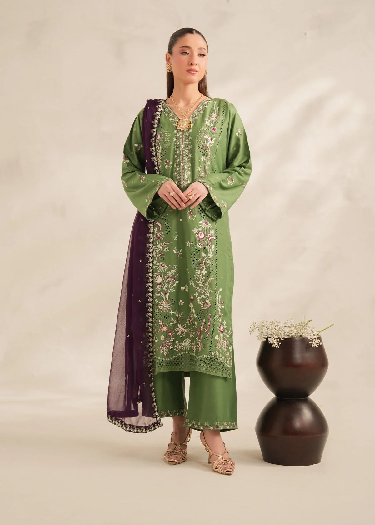 SEHNAI Embroidered 3 pc