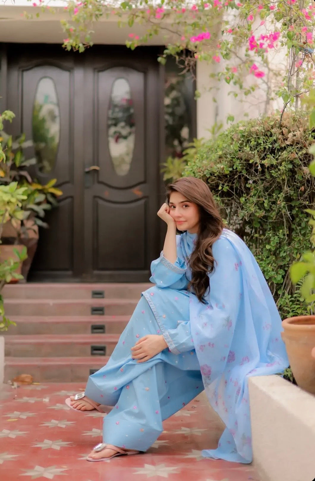 SKY DREAM Embroidered 3 pc