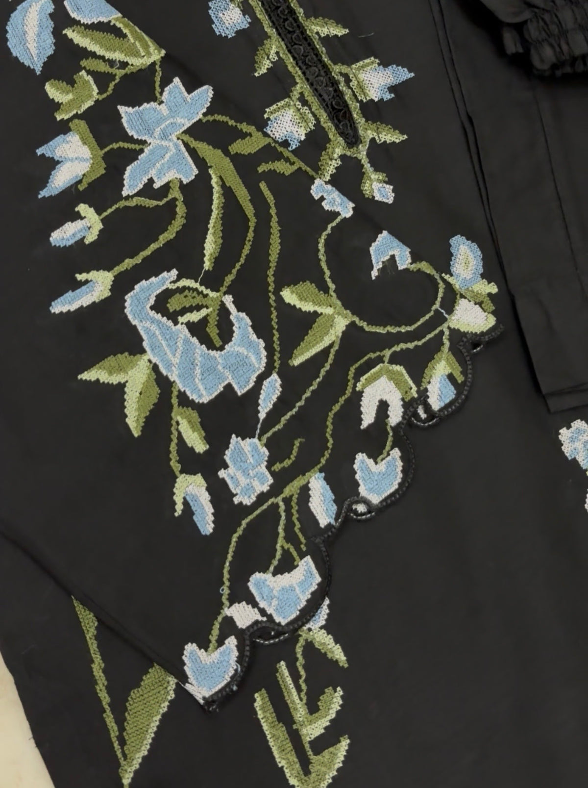 HASEEN Embroidered 3 pc